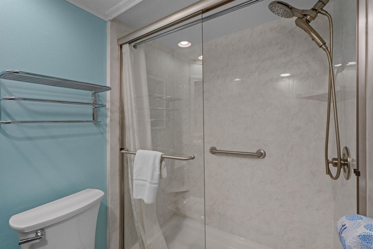 2406 N Ocean Blvd. Photo 17