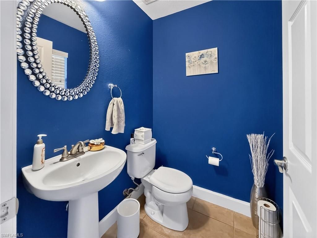 15150 Piping Plover Ct, Unit 102, North Fort Myers, FL 33917 Photo