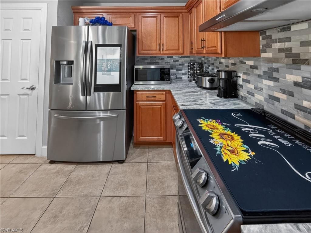 15150 Piping Plover Ct, Unit 102, North Fort Myers, FL 33917 Photo