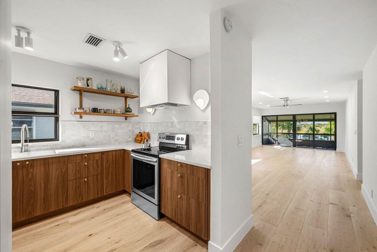 13921 Royal Palm Court, Unit B, Delray Beach, FL 33484 Photo