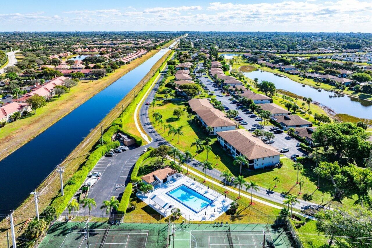 13921 Royal Palm Court, Unit B, Delray Beach, FL 33484 Photo