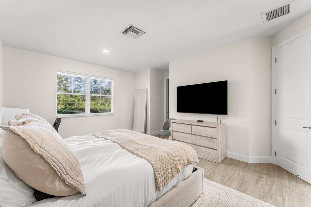 612 SW 15th Street, Fort Lauderdale, FL 33315 Photo