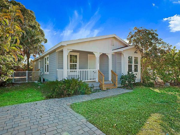 1102 19th Street, West Palm Beach, FL 33407