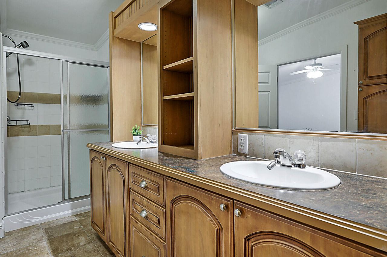 1102 19th Street, West Palm Beach, FL 33407 Photo