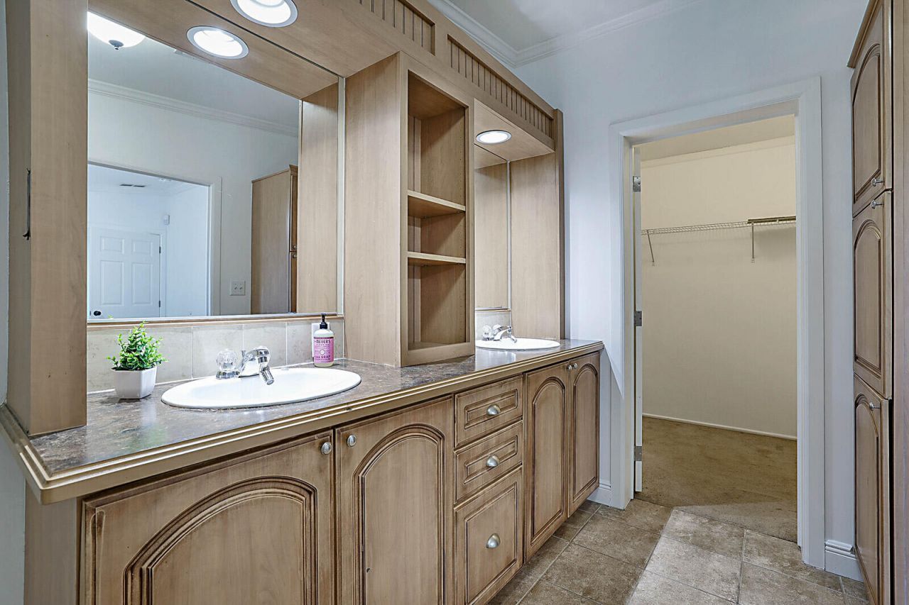 1102 19th Street, West Palm Beach, FL 33407 Photo