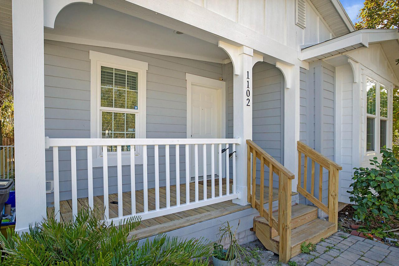 1102 19th Street, West Palm Beach, FL 33407 Photo