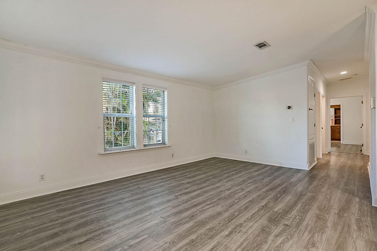 1102 19th Street, West Palm Beach, FL 33407 Photo