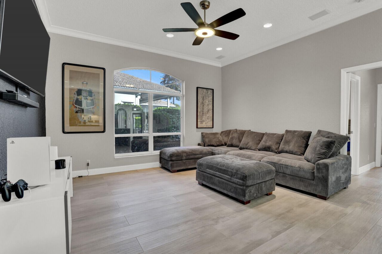 8512 NW 45th Street, Coral Springs, FL 33065 Photo