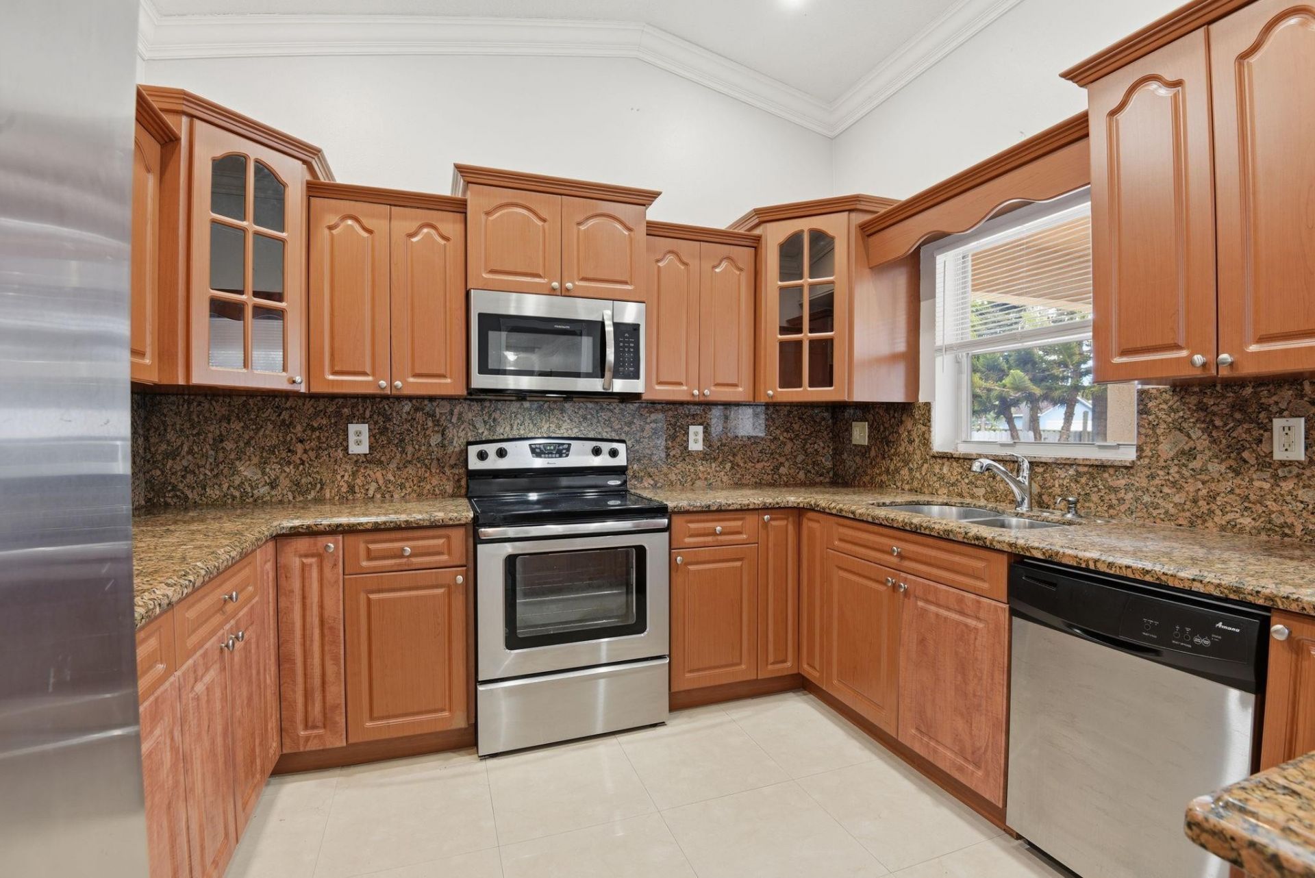 17023 SW 149th Place, Miami, FL 33187 Photo