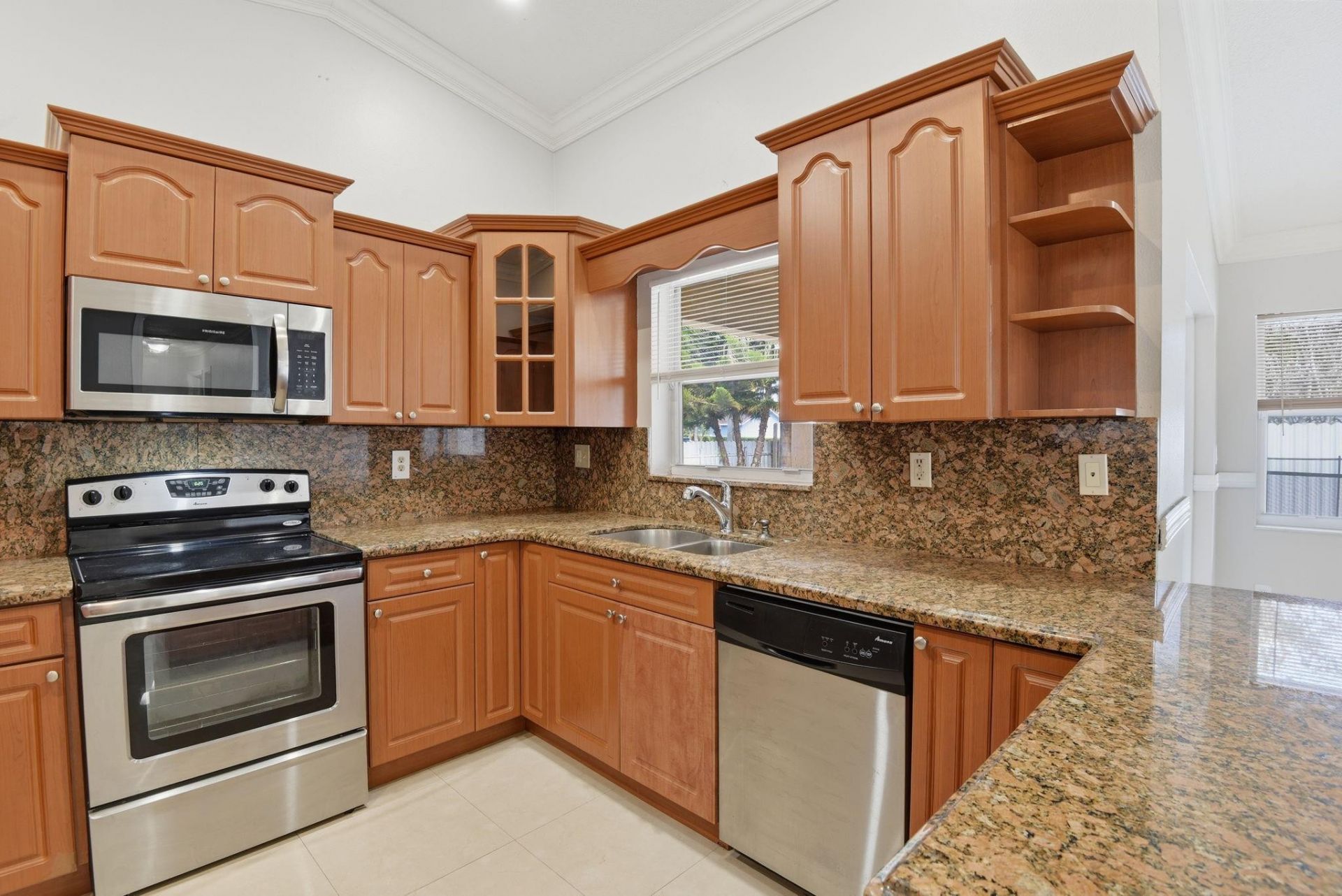 17023 SW 149th Place, Miami, FL 33187 Photo