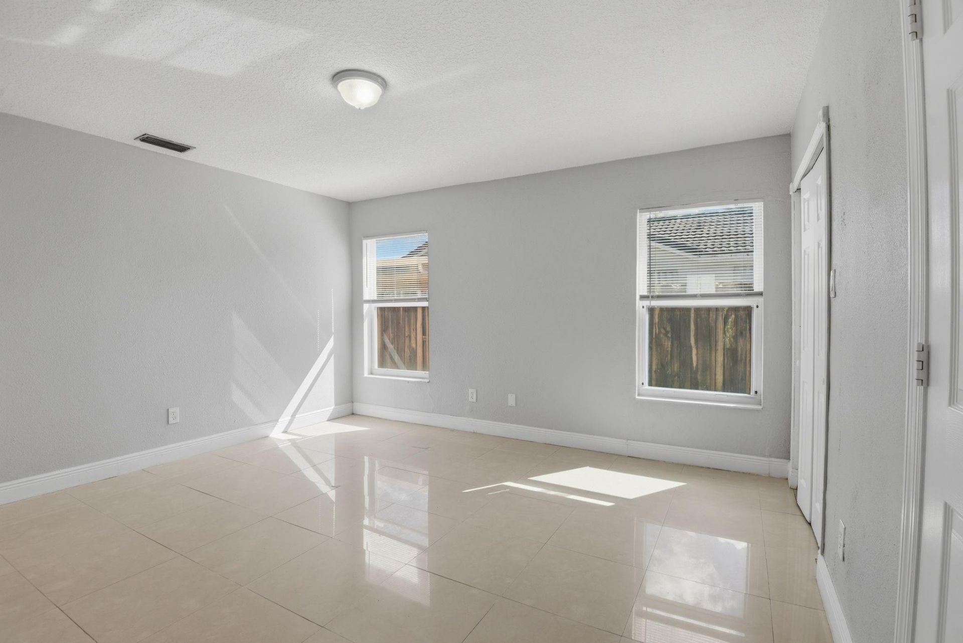 17023 SW 149th Place, Miami, FL 33187 Photo