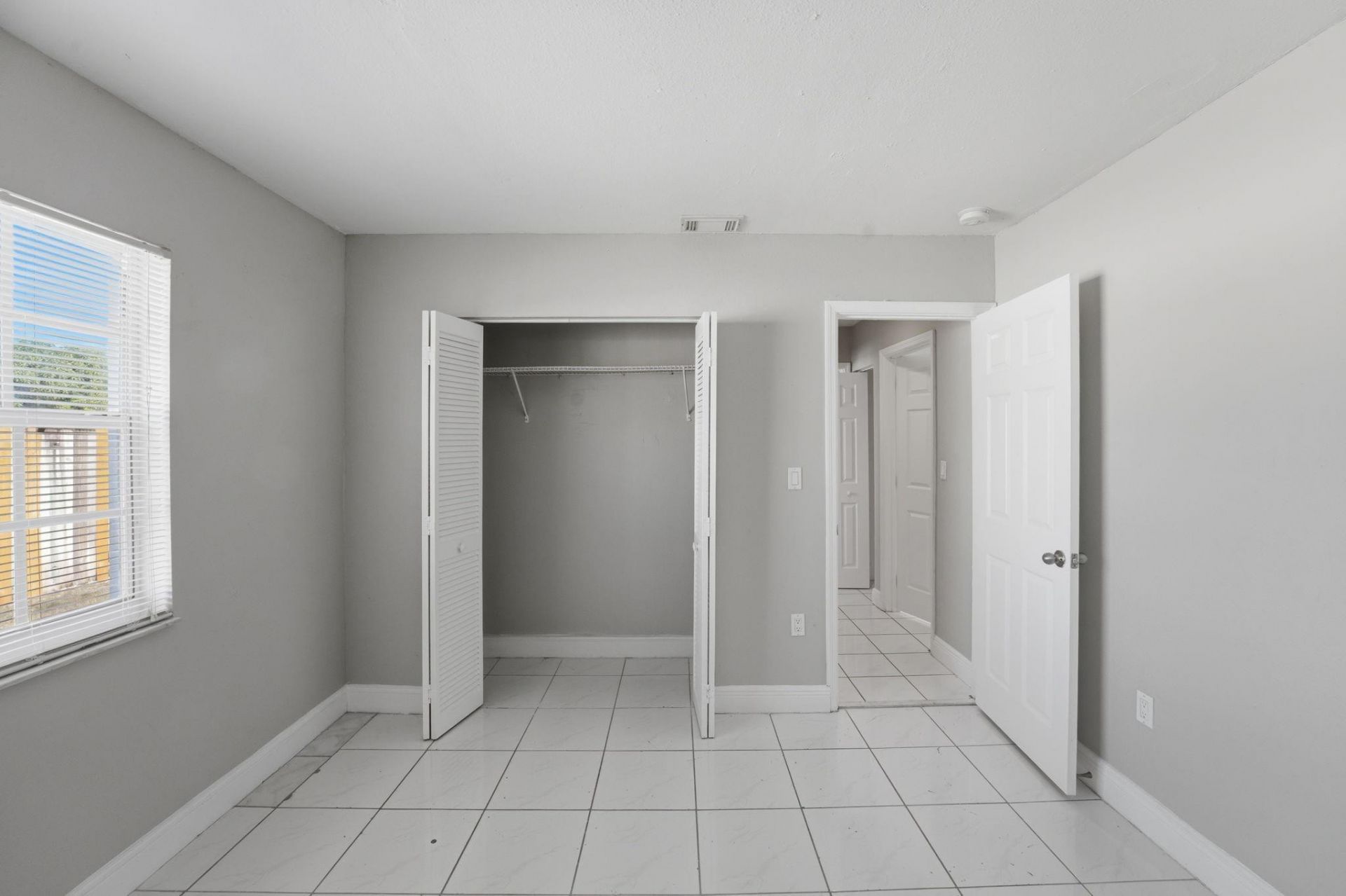 5860 SW 150th Avenue, Miami, FL 33193 Photo