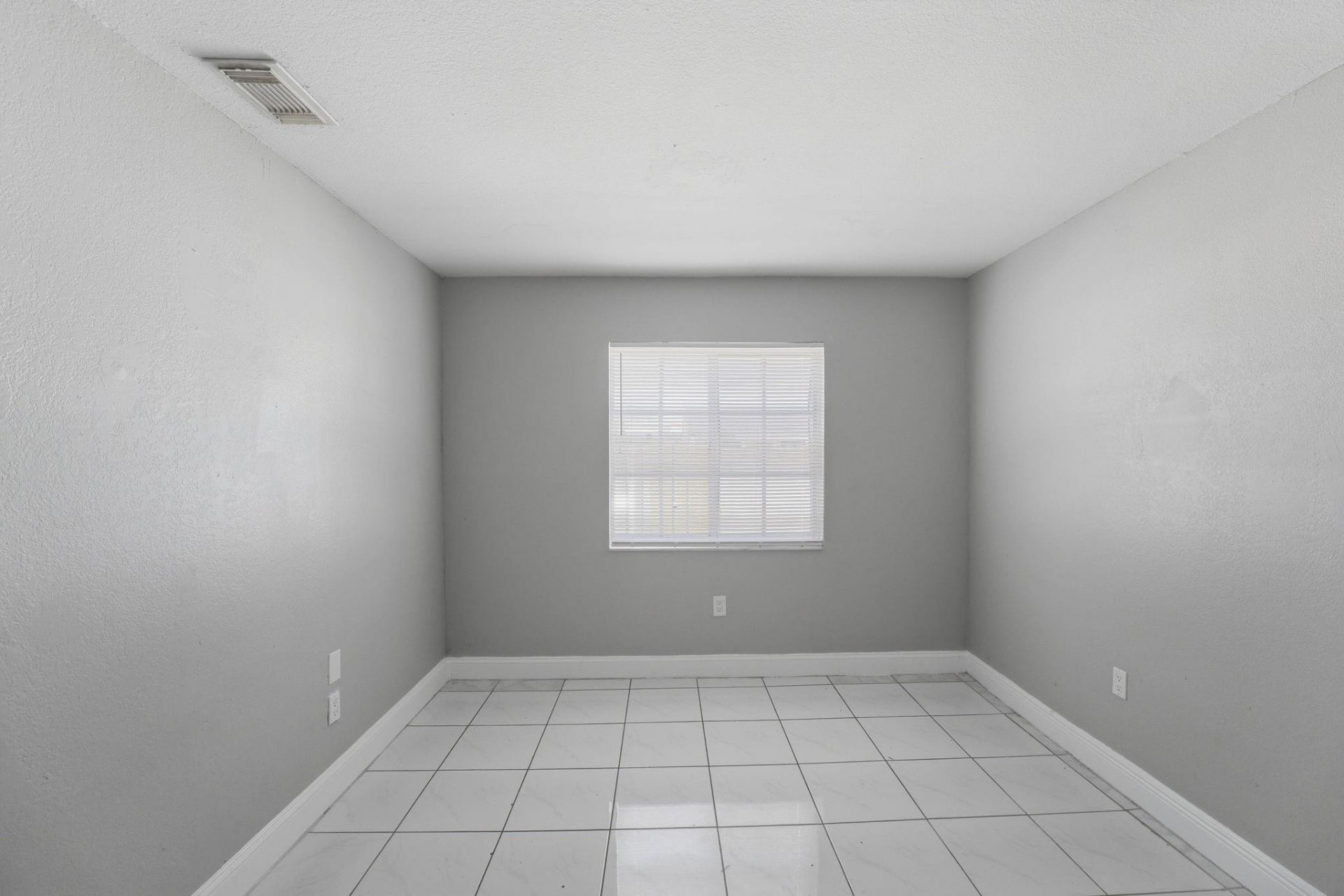 5860 SW 150th Avenue, Miami, FL 33193 Photo