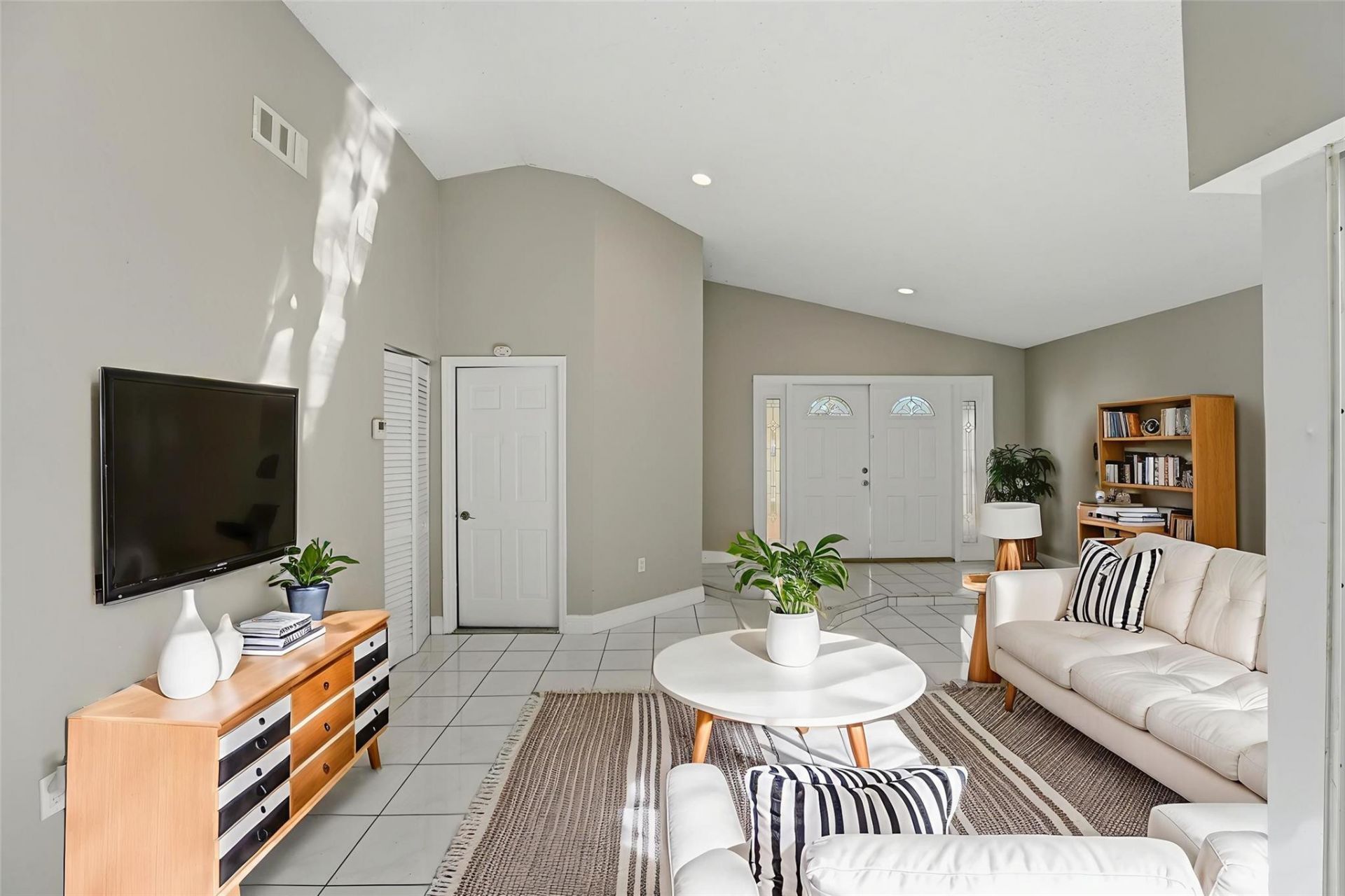 5860 SW 150th Avenue, Miami, FL 33193 Photo