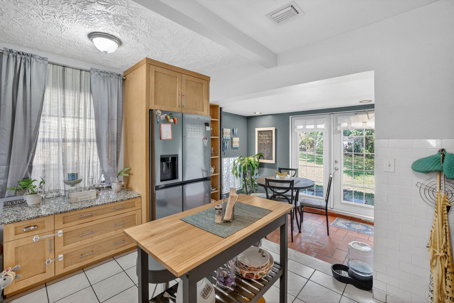 131 SW 7th Terrace, Hallandale Beach, FL 33009 Photo