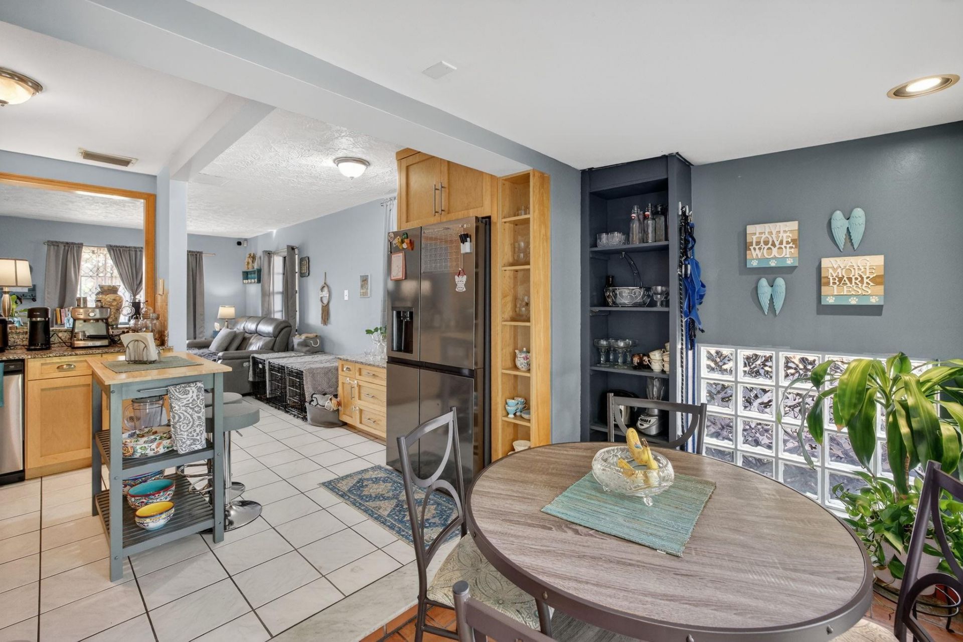 131 SW 7th Terrace, Hallandale Beach, FL 33009 Photo