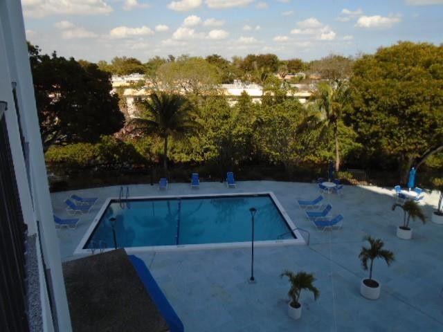 1800 N Andrews Avenue, Unit 4B, Fort Lauderdale, FL 33311 Photo