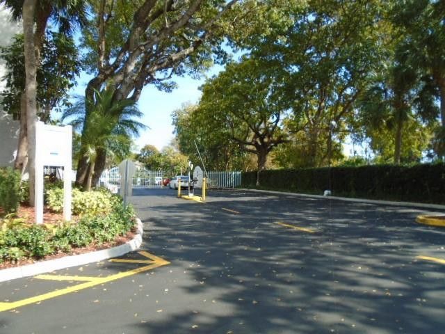 1800 N Andrews Avenue, Unit 4B, Fort Lauderdale, FL 33311 Photo