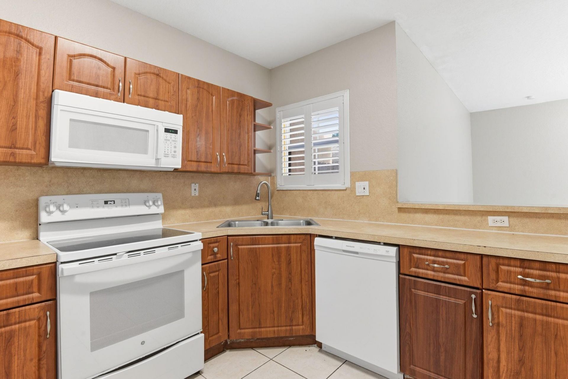 885 SW 6th Ct, Homestead, FL 33034 Photo