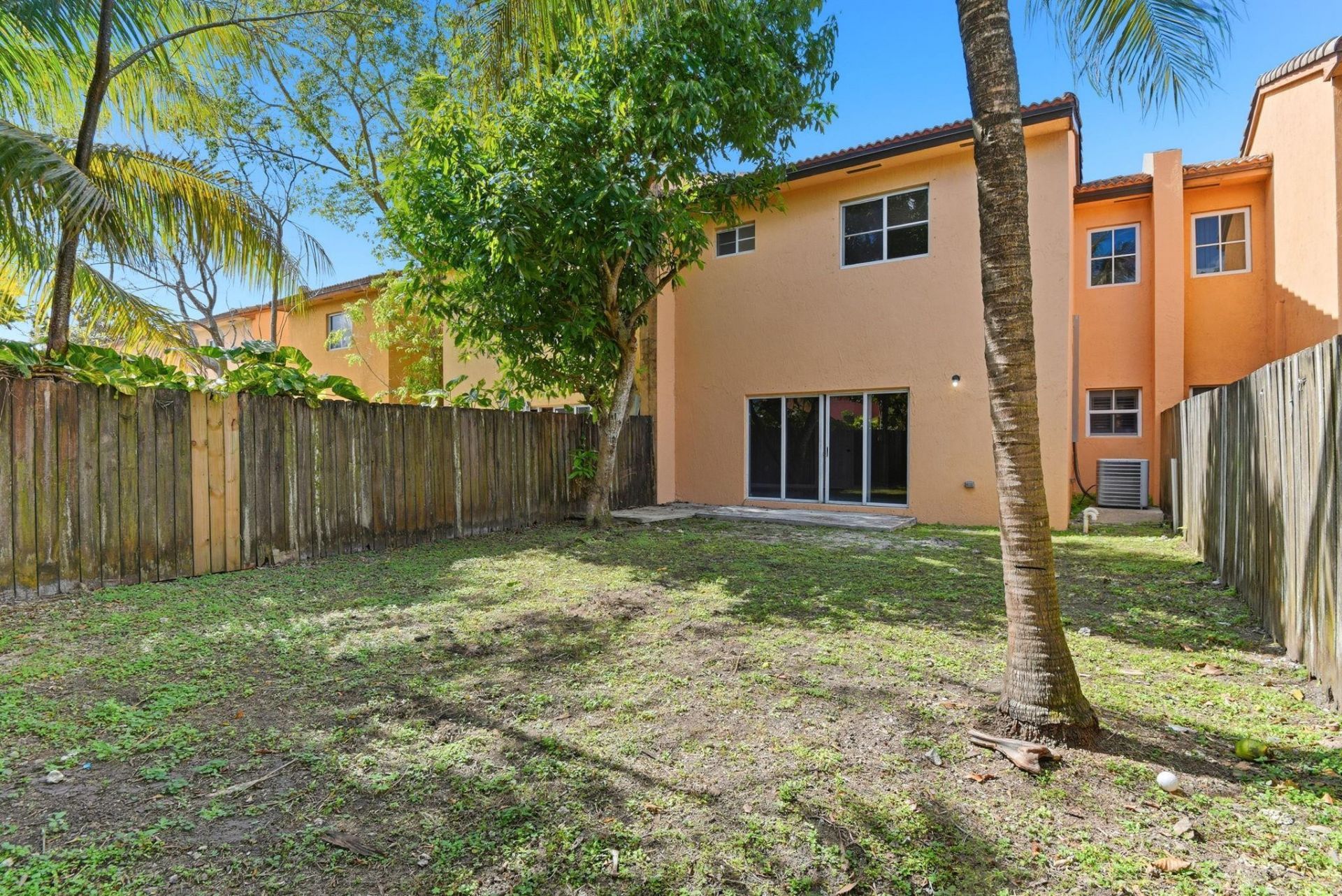 885 SW 6th Ct, Homestead, FL 33034 Photo