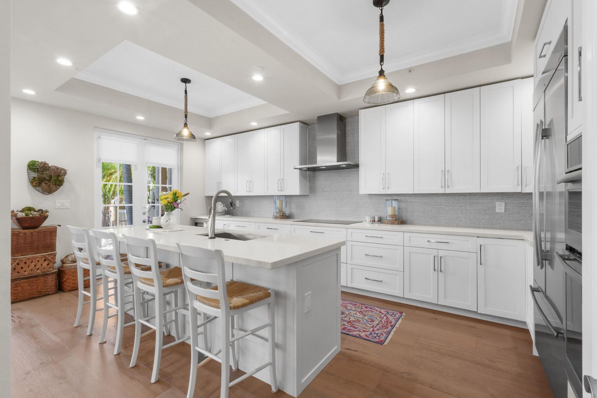 237 Garden Court, Lauderdale by the Sea, FL 33308 Photo