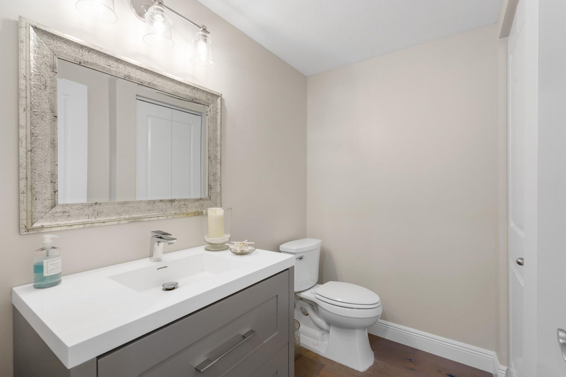 237 Garden Court, Lauderdale by the Sea, FL 33308 Photo