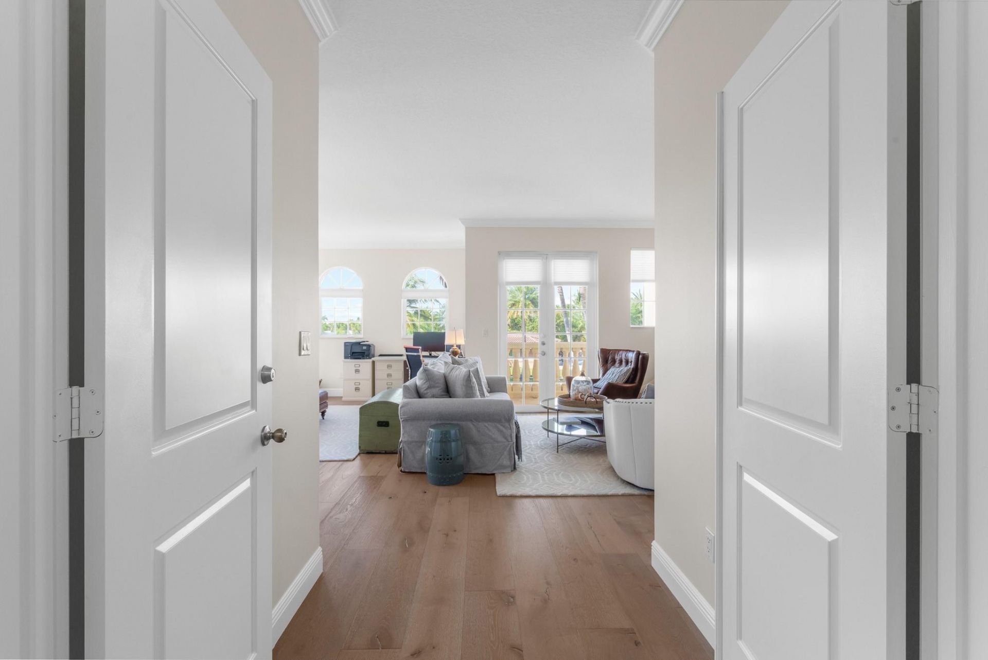 237 Garden Court, Lauderdale by the Sea, FL 33308 Photo