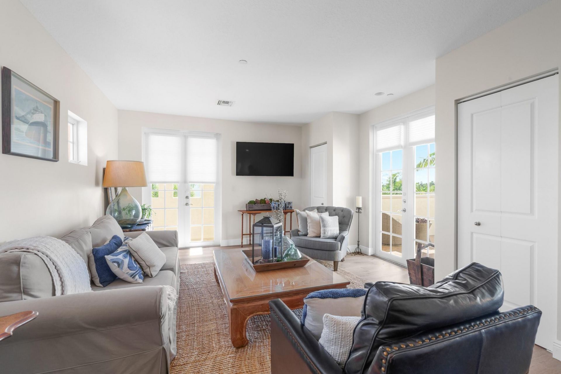 237 Garden Court, Lauderdale by the Sea, FL 33308 Photo