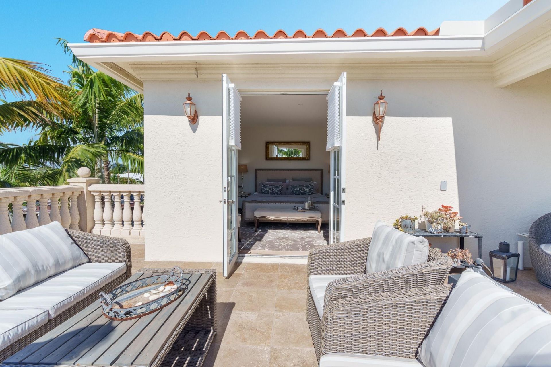 237 Garden Court, Lauderdale by the Sea, FL 33308 Photo