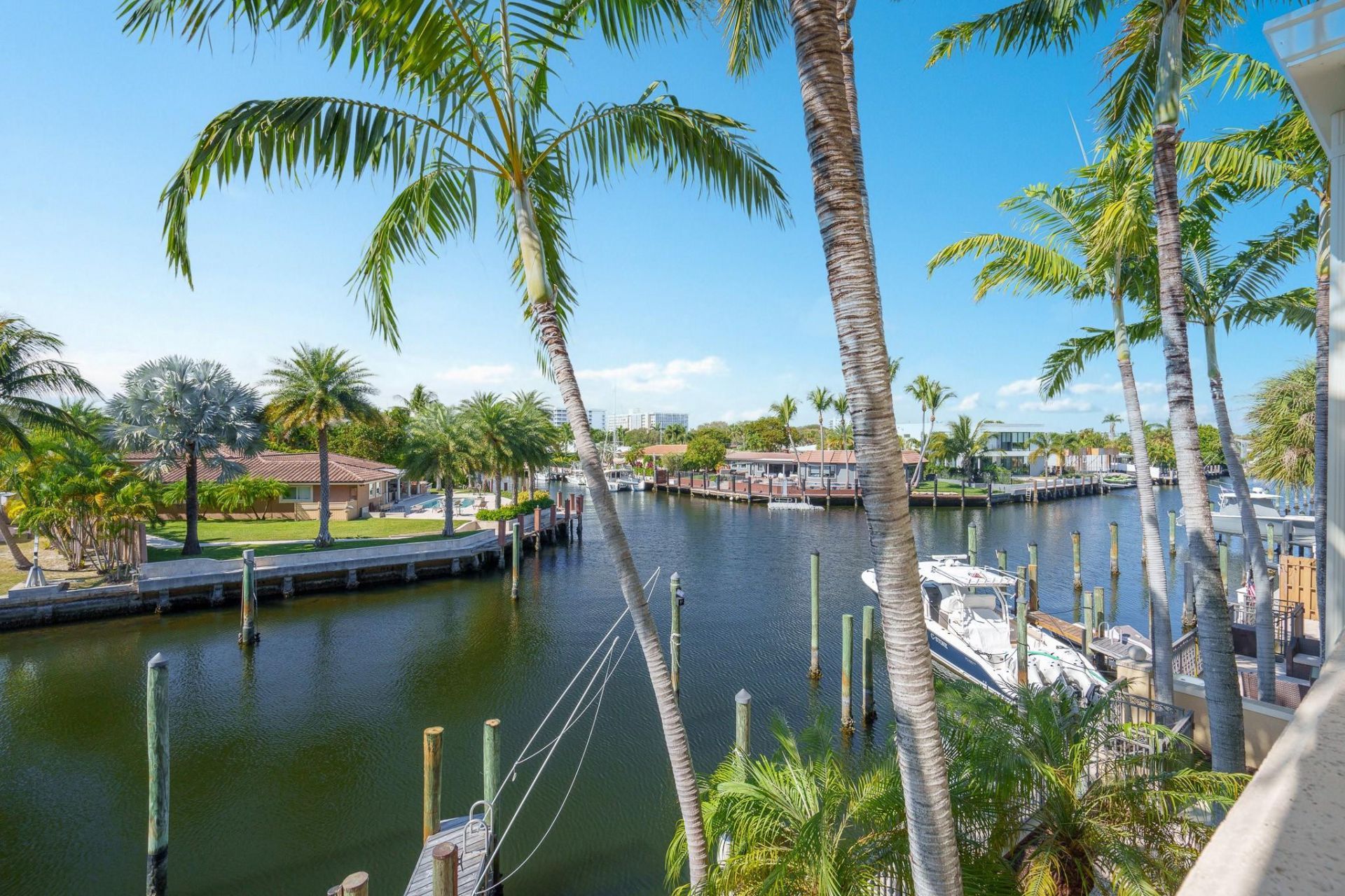 237 Garden Court, Lauderdale by the Sea, FL 33308 Photo