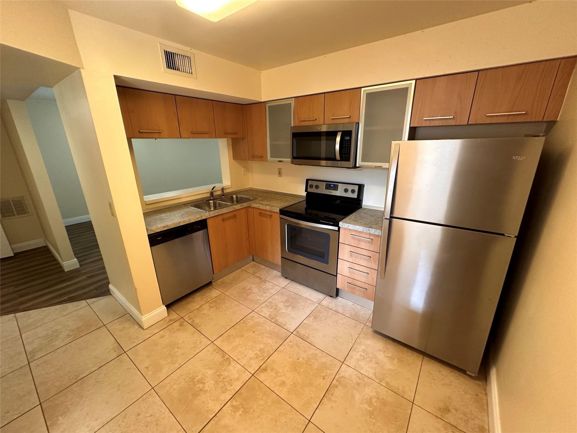 729 NW 91st Terrace, Unit 729, Plantation, FL 33324 Photo