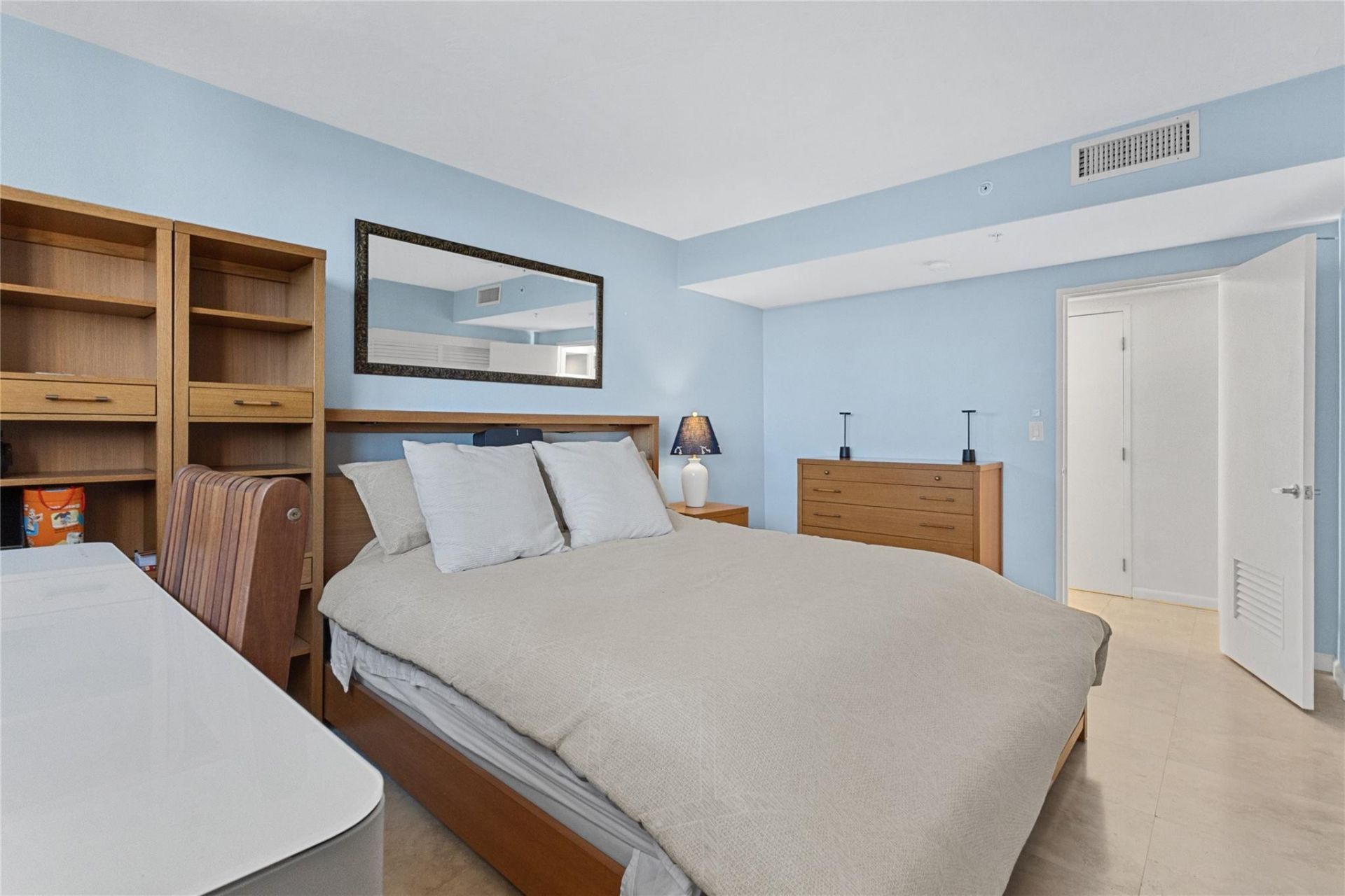 3001 S Ocean Drive, Unit 727, Hollywood, FL 33019 Photo