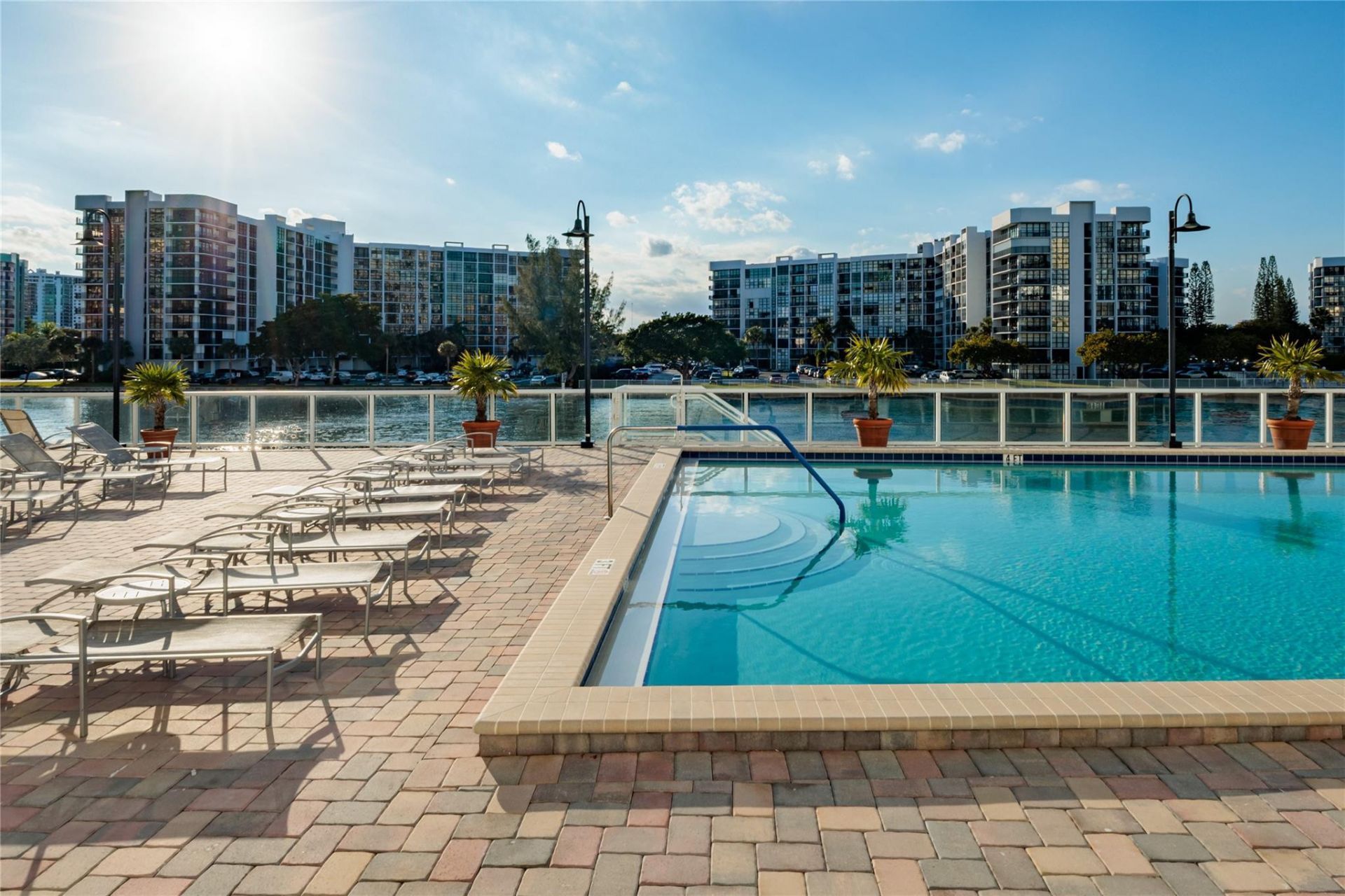 3001 S Ocean Drive, Unit 727, Hollywood, FL 33019 Photo