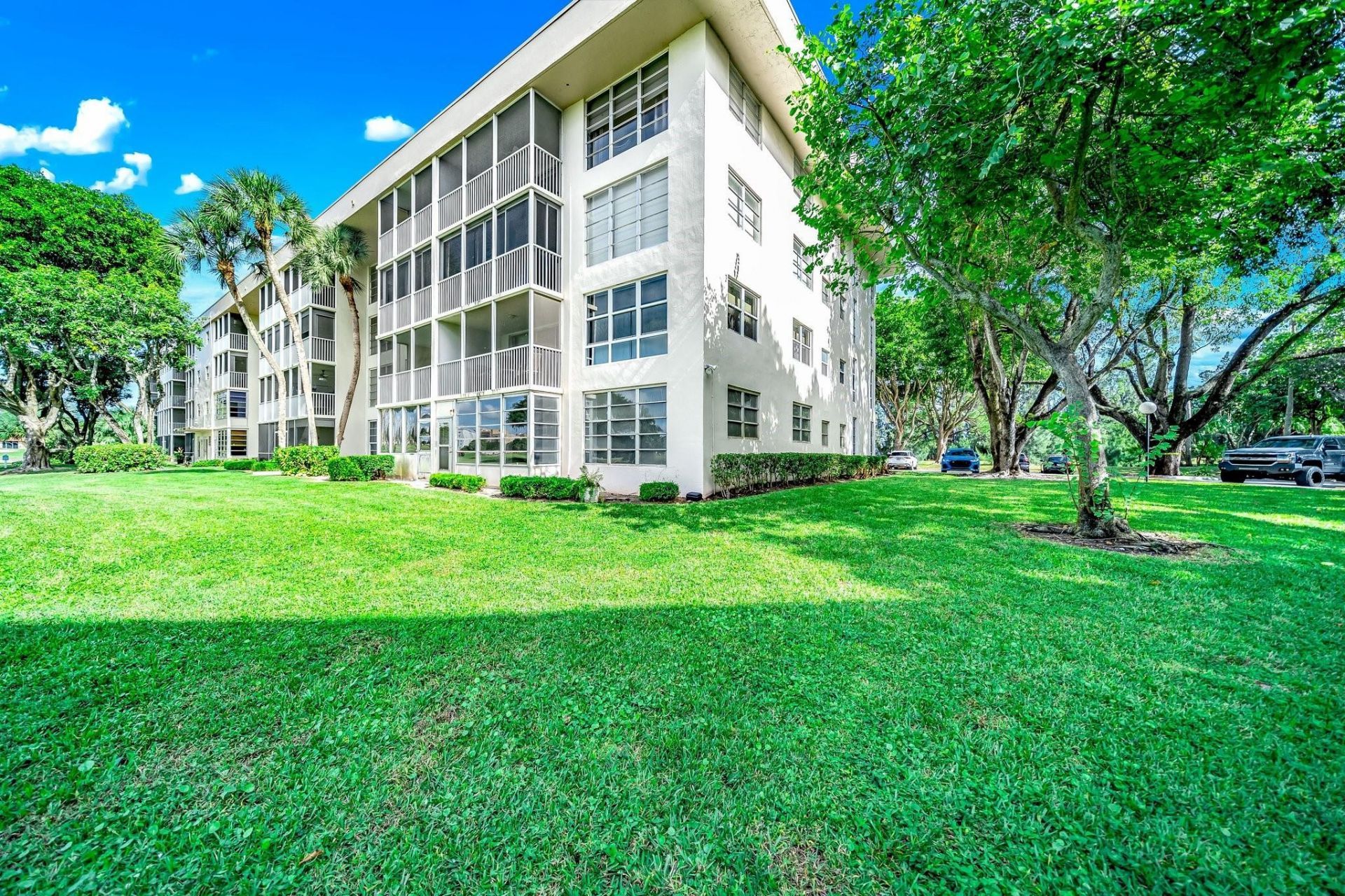 2601 S Course Drive, Unit 111, Pompano Beach, FL 33069 Photo