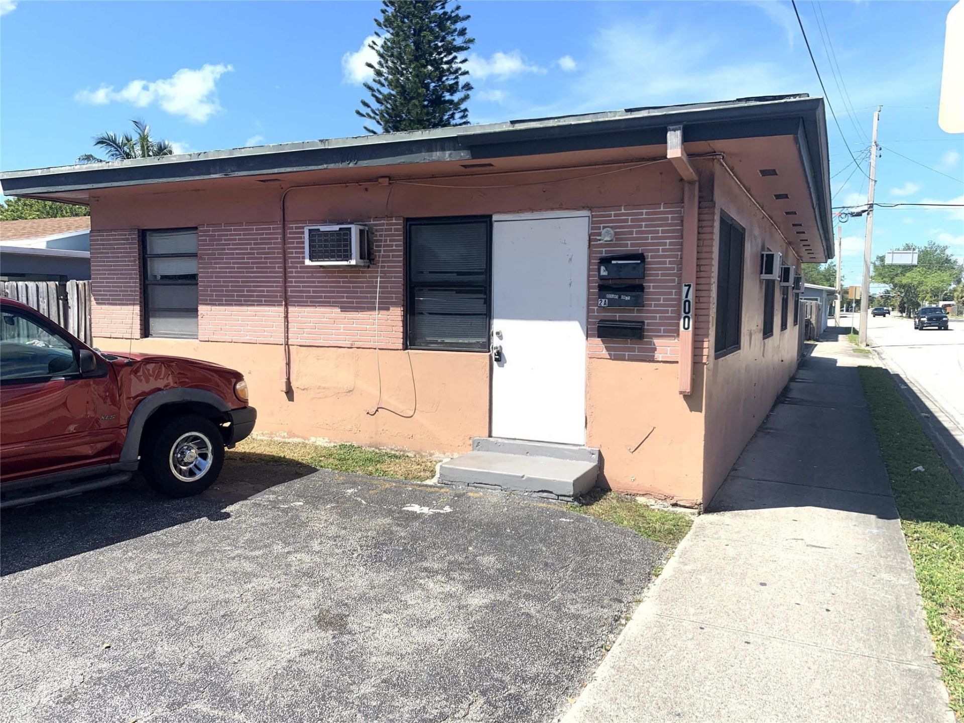 700 NW 13th Street, Fort Lauderdale, FL 33311 Photo