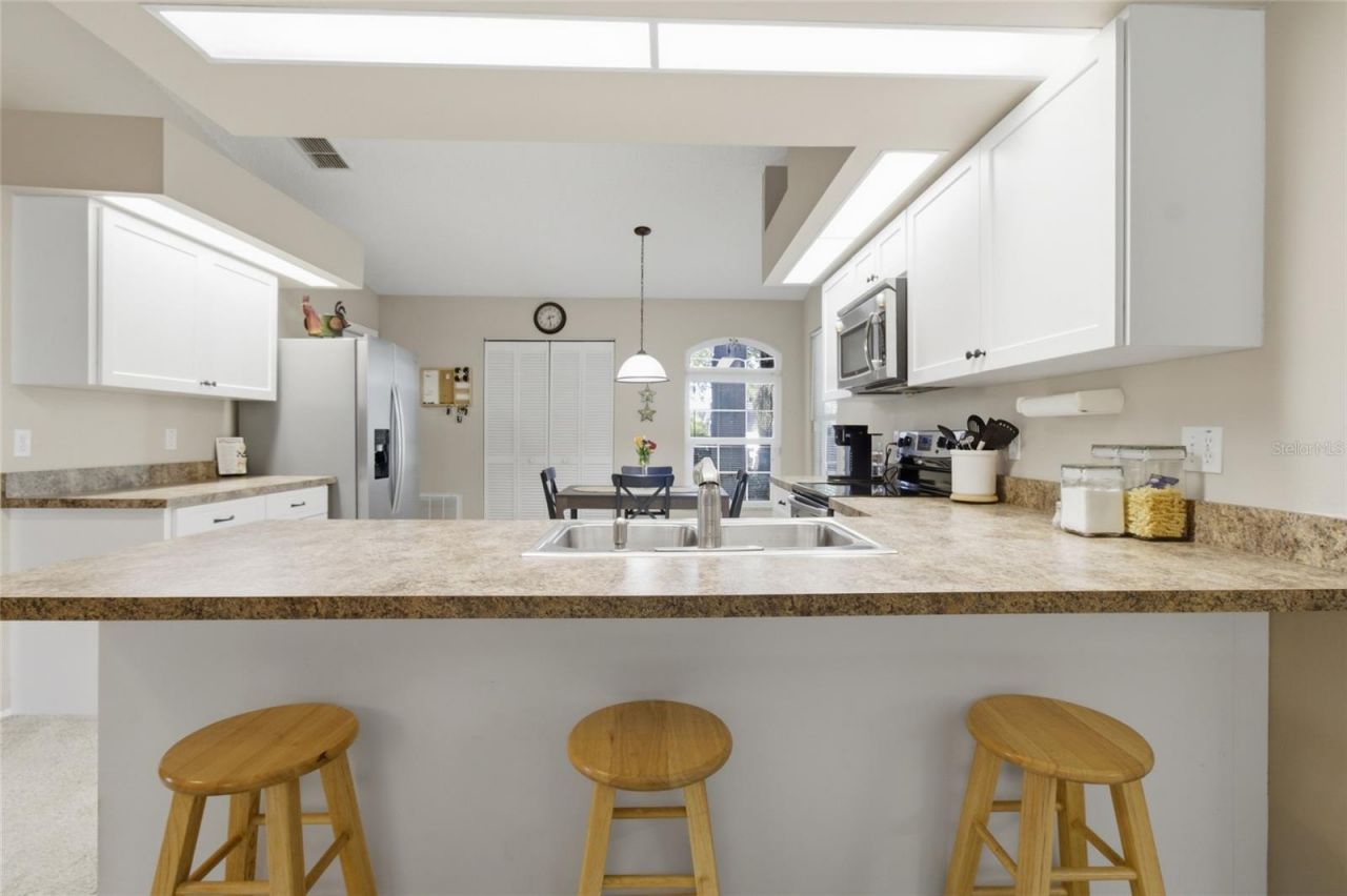 12041 68th Street, Largo, FL 33773 Photo