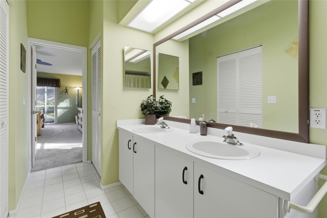 12041 68th Street, Largo, FL 33773 Photo