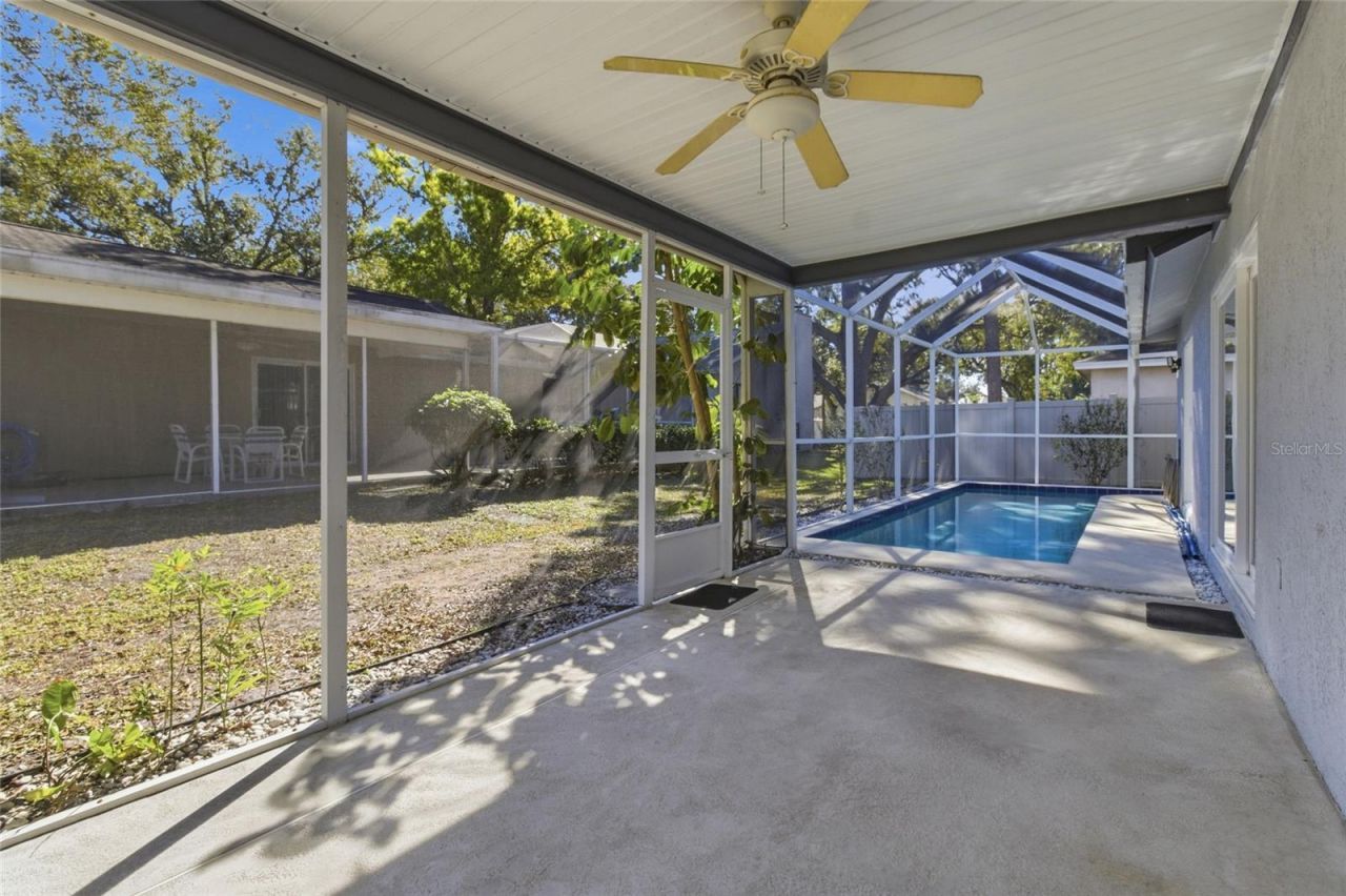 12041 68th Street, Largo, FL 33773 Photo