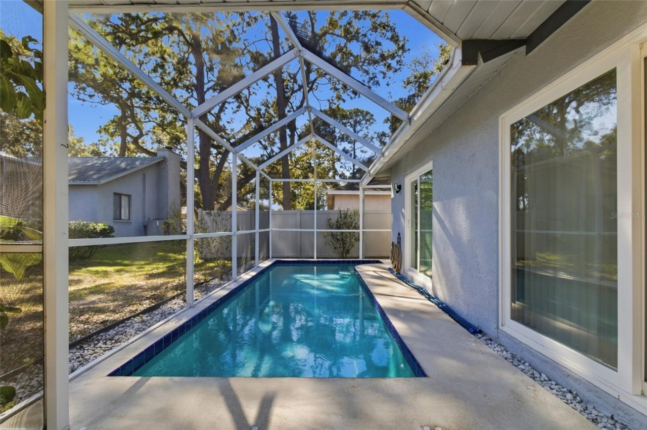 12041 68th Street, Largo, FL 33773 Photo