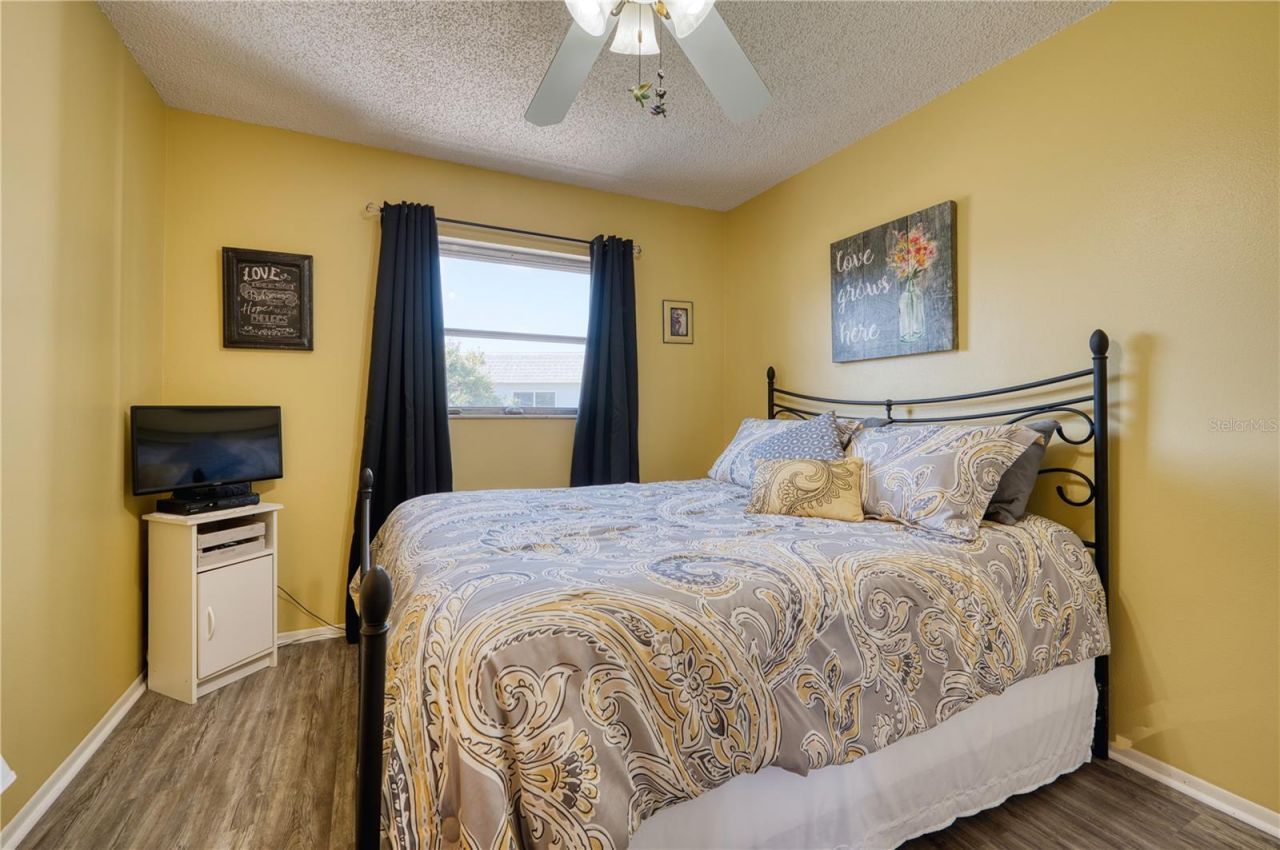 3802 41st Street Court W, Bradenton, FL 34205 Photo