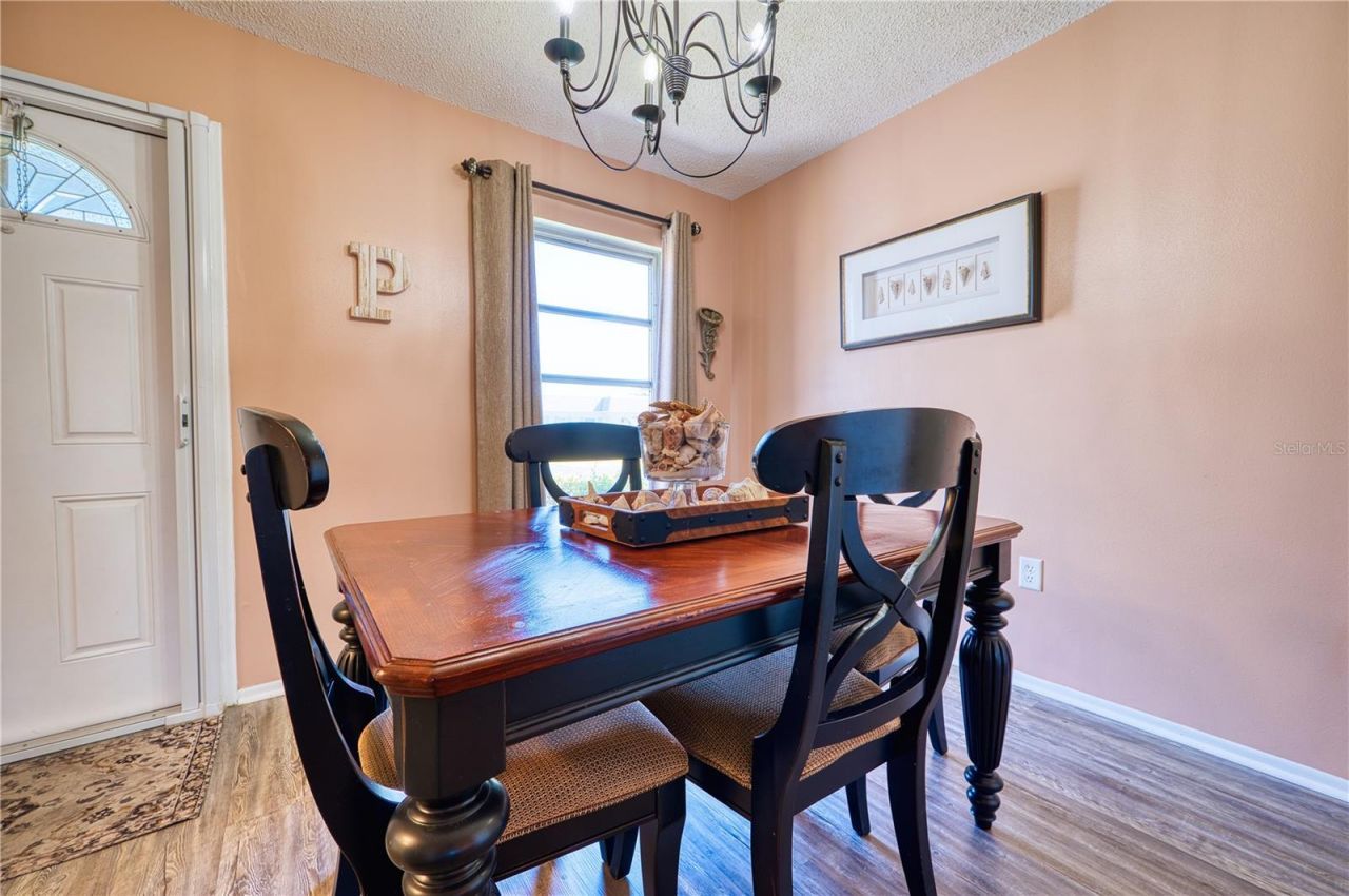 3802 41st Street Court W, Bradenton, FL 34205 Photo