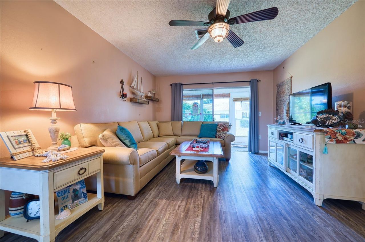 3802 41st Street Court W, Bradenton, FL 34205 Photo