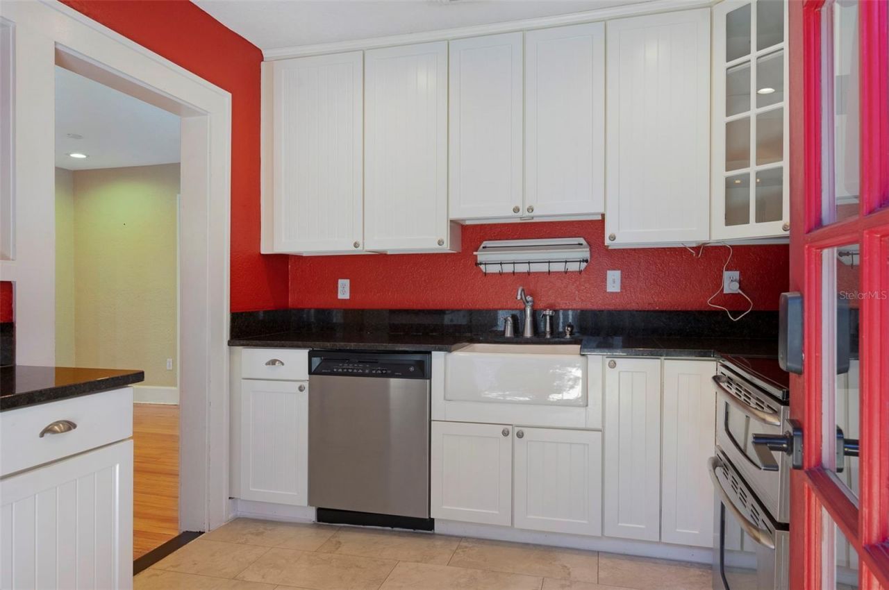 130 22nd Avenue Ne, Saint Petersburg, FL 33704 Photo