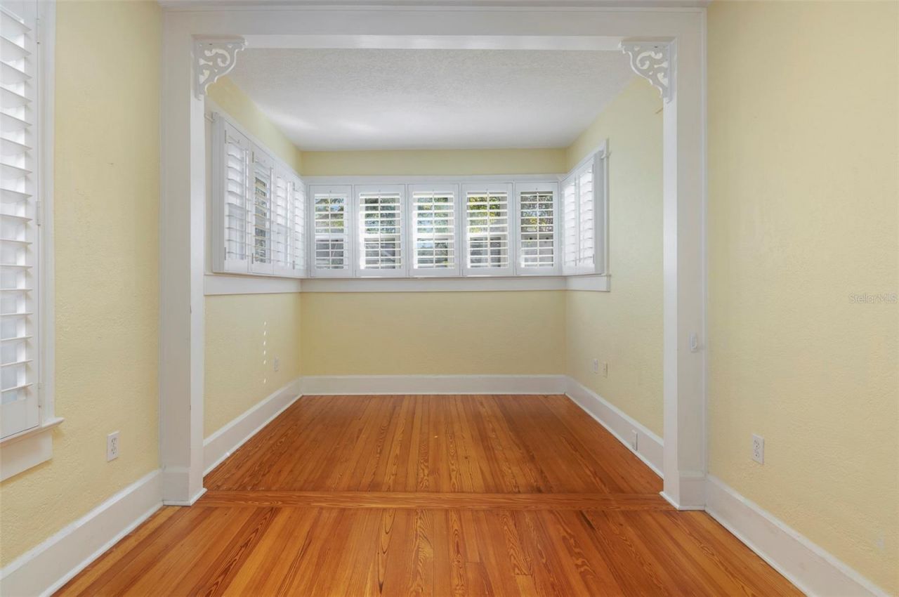 130 22nd Avenue Ne, Saint Petersburg, FL 33704 Photo