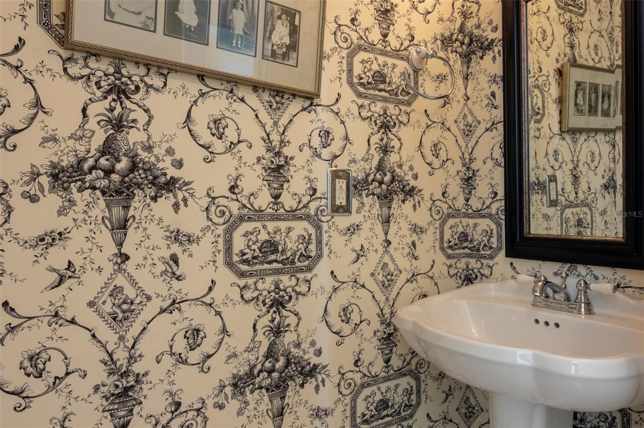 130 22nd Avenue Ne, Saint Petersburg, FL 33704 Photo