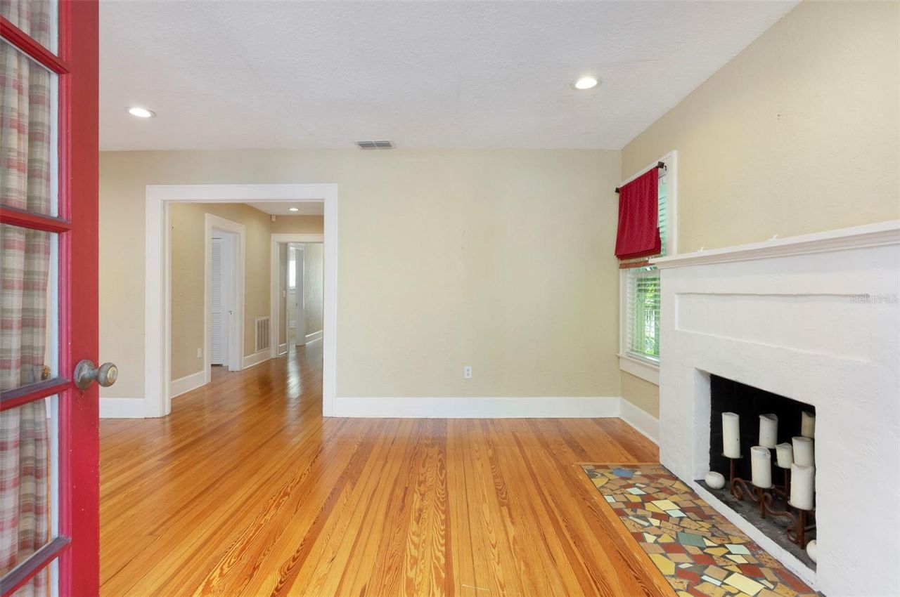 130 22nd Avenue Ne, Saint Petersburg, FL 33704 Photo