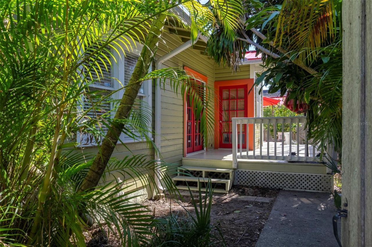 130 22nd Avenue Ne, Saint Petersburg, FL 33704 Photo