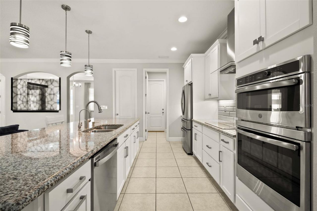 3920 Teaberry Lane, Sun City Center, FL 33573 Photo