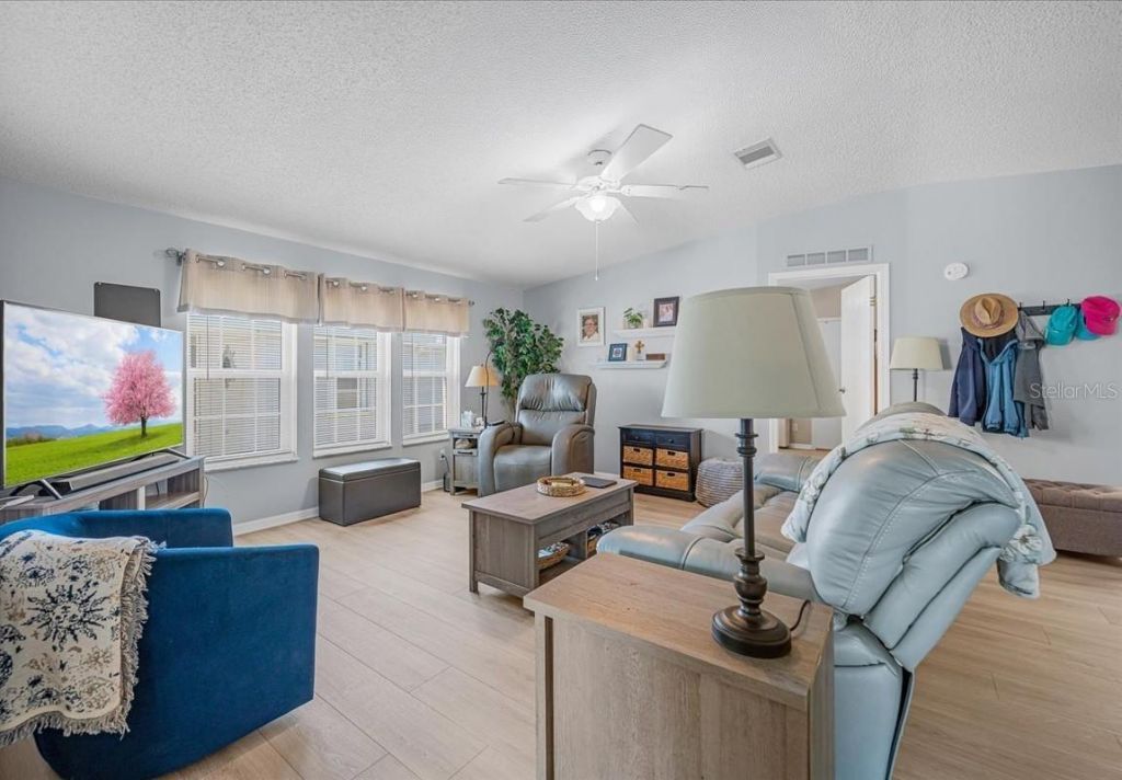 27110 Jones Loop Rd, Unit 295, Punta Gorda, FL 33982 Photo