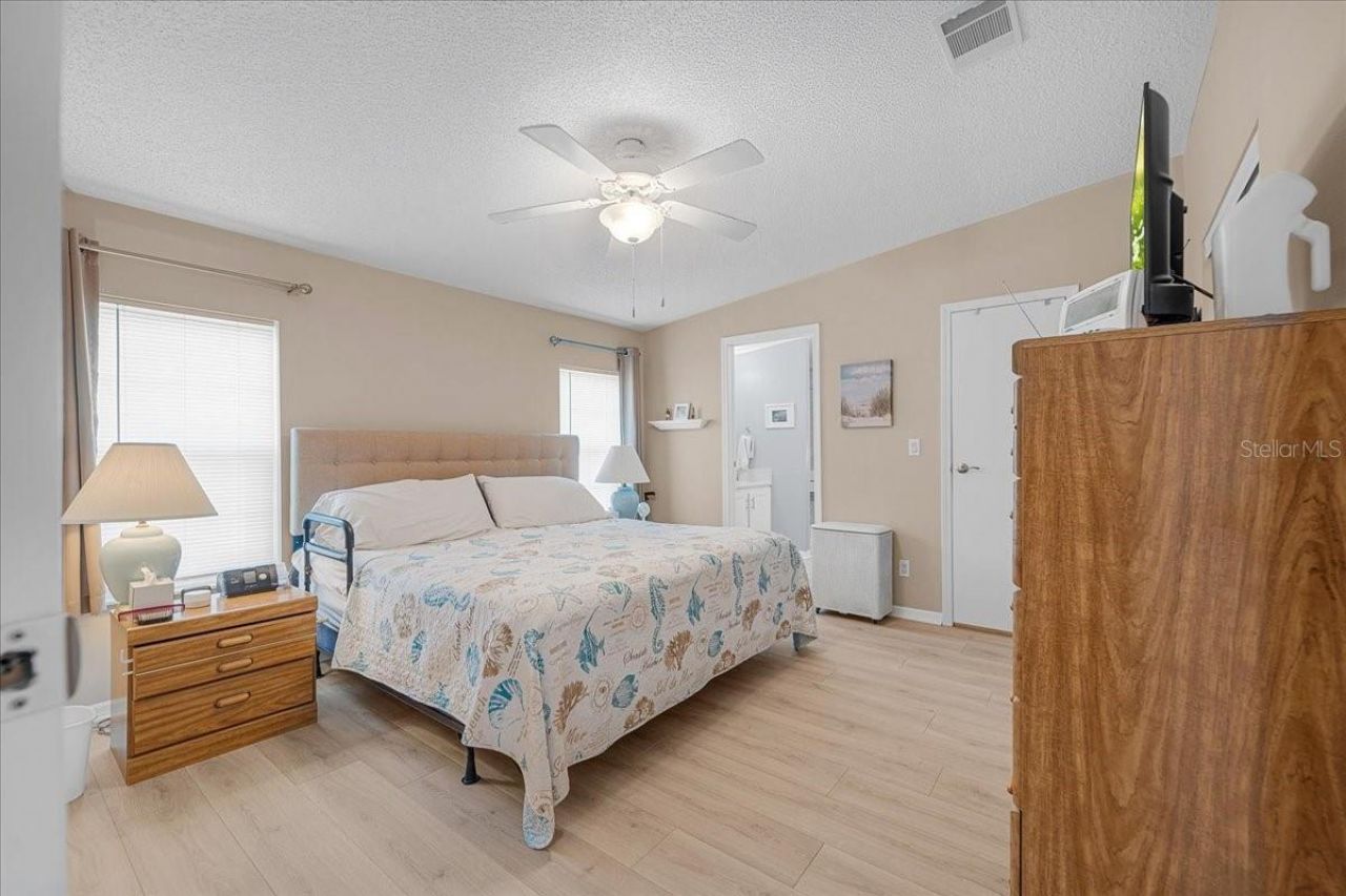 27110 Jones Loop Rd, Unit 295, Punta Gorda, FL 33982 Photo